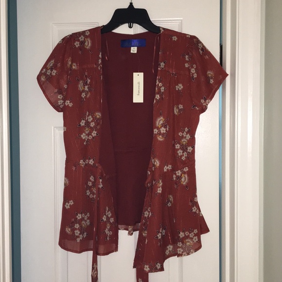Francesca's Collections Tops - Women’s blouse